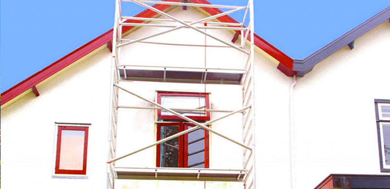 Ravalement façade - PROBOGEY Rénovation 972 artisan peintre en Martinique : nettoyage et application d’un anti-mousse curatif et préventif. imperméabilisant hydrofuge ravalement peinture façade